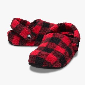 Crocs Classic Buffalo Check Cozzzy Slipper נעלי בית קרוקס עם הדפס משובץ בצבע אדום ורסיטי/שחור